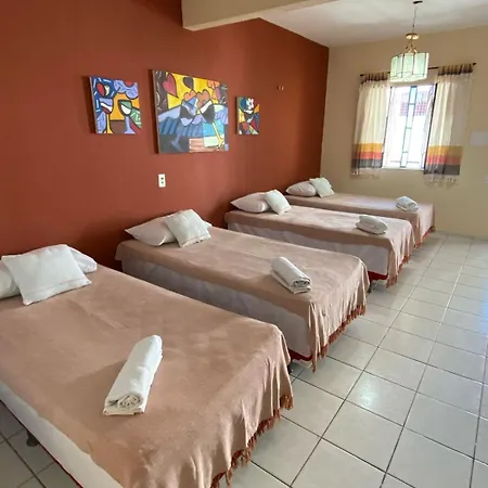 Acomodação com café da manhã  Residencial Dragão 3*