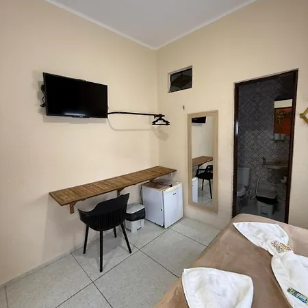 Acomodação com café da manhã  Residencial Dragão 3*
