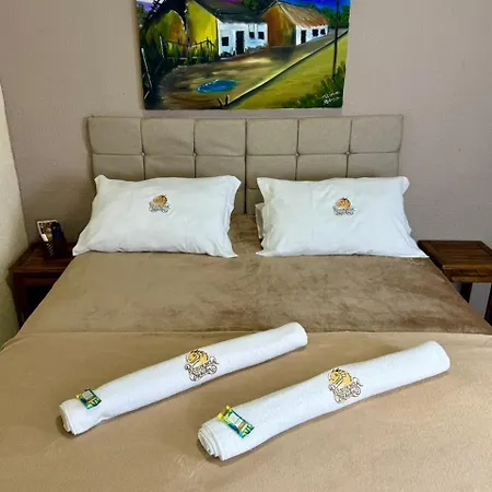 Residencial Dragão Acomodação com café da manhã 