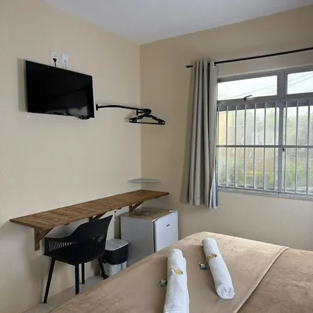 Acomodação com café da manhã  Residencial Dragão 3*