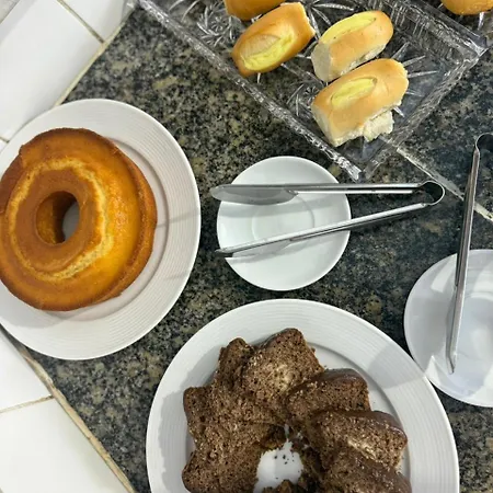 Acomodação com café da manhã  Residencial Dragão 3*